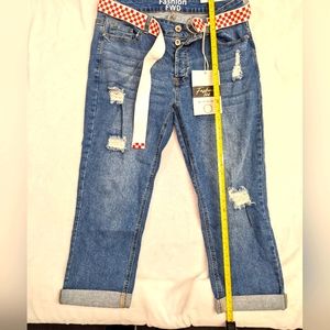 Fashion FWD cropped jeans with belt